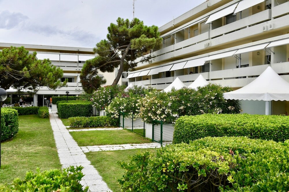 Фото Isaresidence Holiday Resort