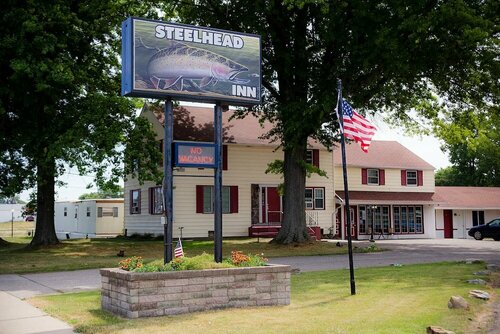 Гостиница Steelhead Inn в Эри