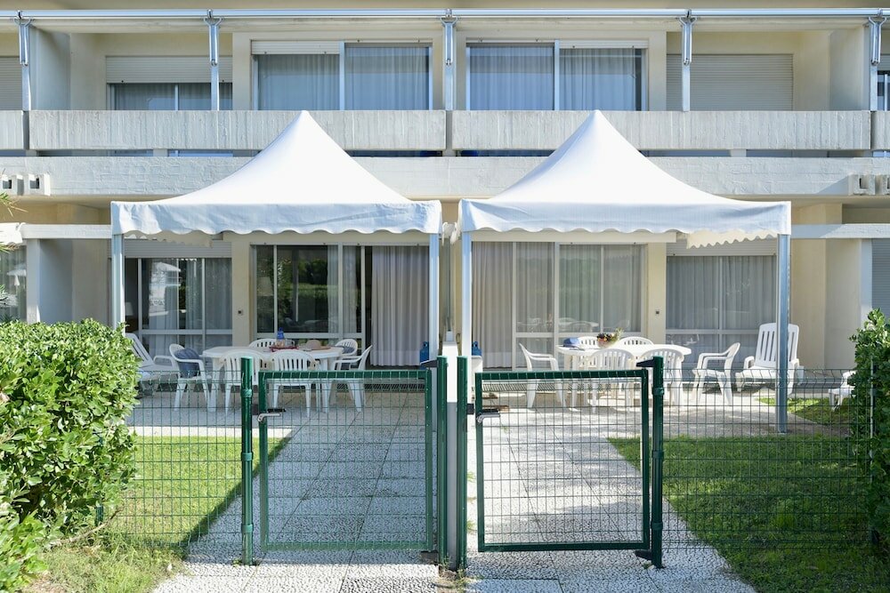 Фото Isaresidence Holiday Resort