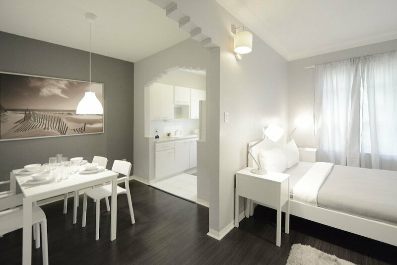 Гостиница Playa Apartments в Майами-Бич
