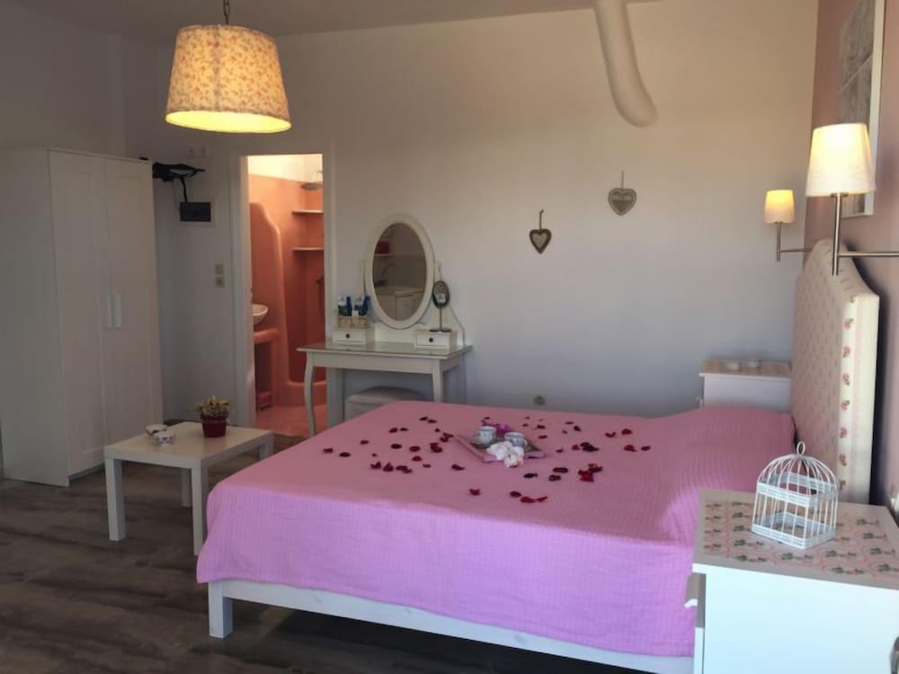 Фото Eleana Studios