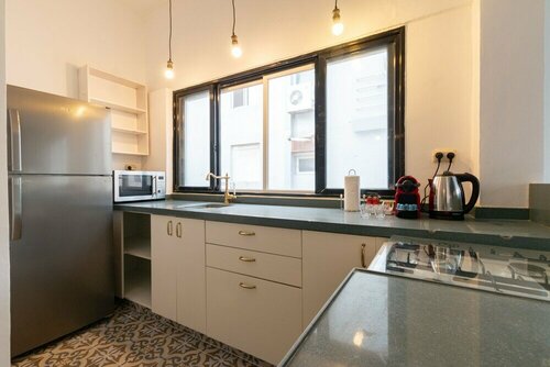 Апартаменты Kerem Hateimanim Prime 2 Br On The Beach в Тель-Авиве