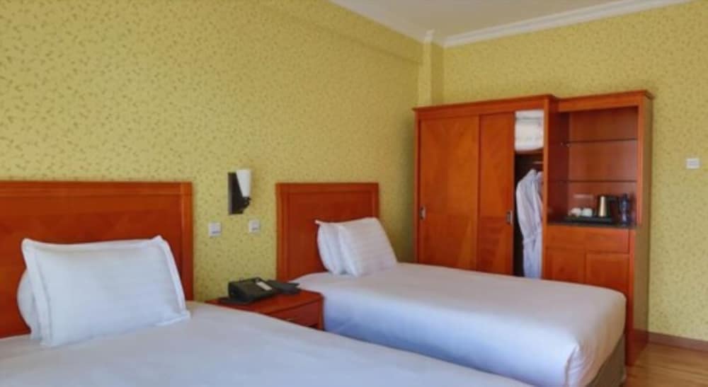 Фото Abyssinia Renaissance Hotel