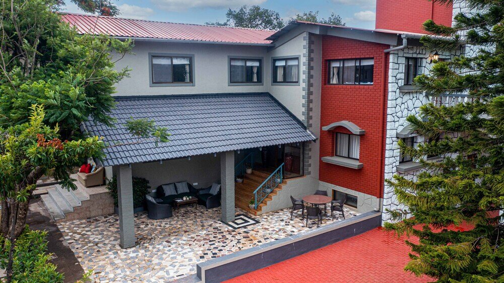 Фото Amã Stays & Trails Dulwich Terrace, Panchgani