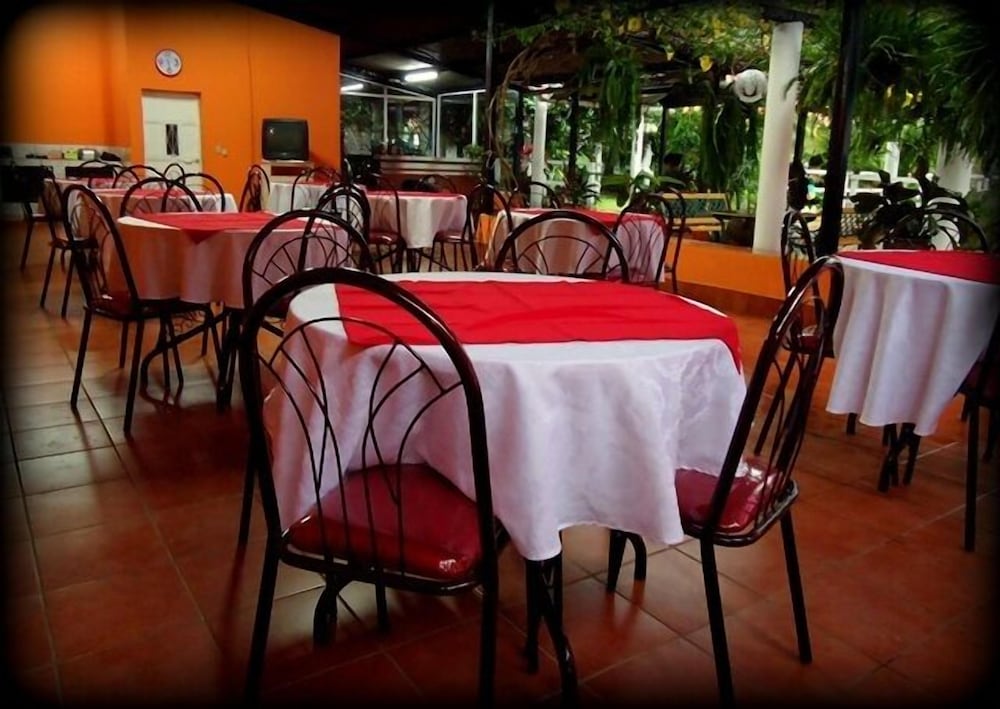 Фото Hotel San Jerónimo