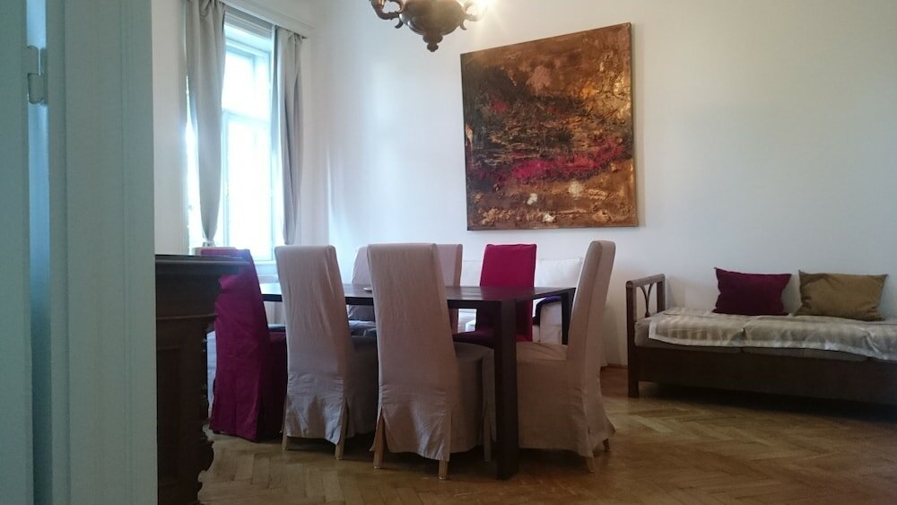 Фото Kunsthaus Apartments