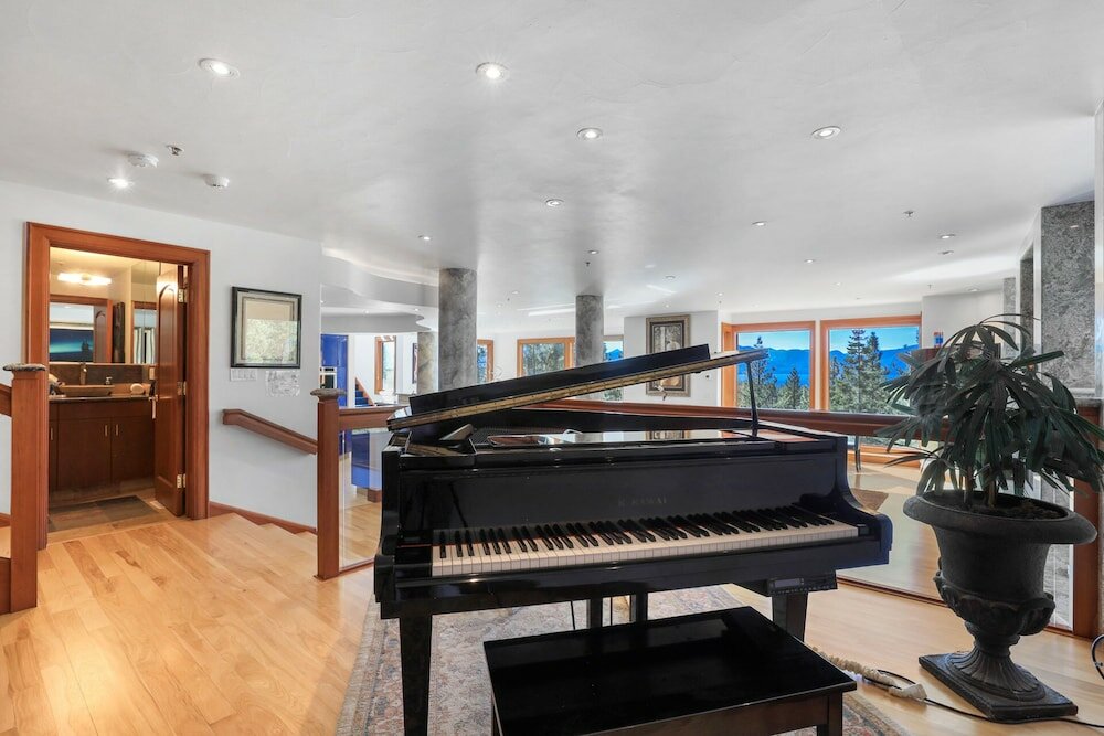 Фото Bear Claw Estate