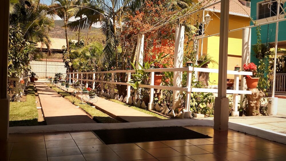 Фото отеля 5