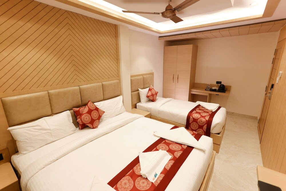 Фото Hotel Sarc Inn