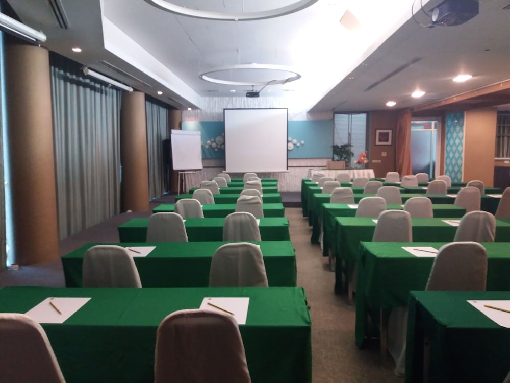 Фото Lantana Resort