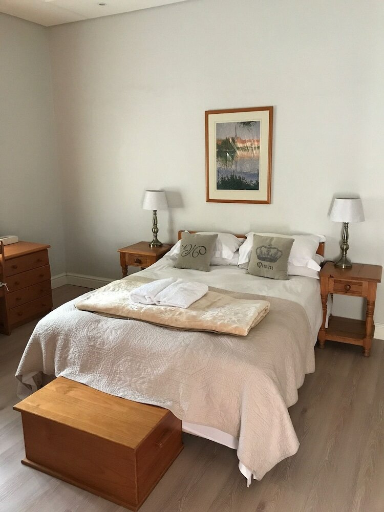 Фото Albatross Guest House