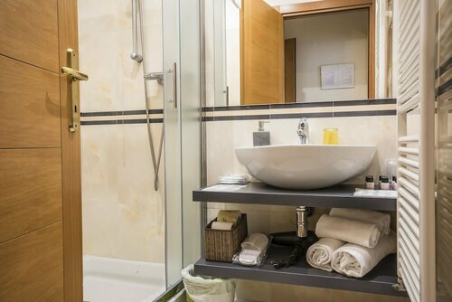 Гостиница Piazza Paradiso Accomodation в Сиене