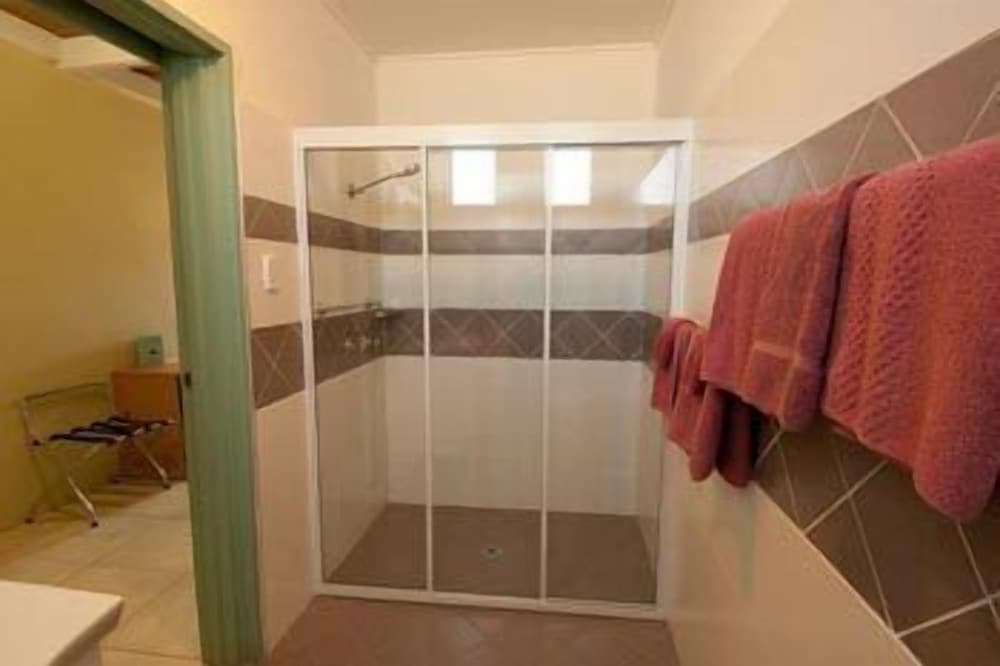 Фото New Olympic Motel