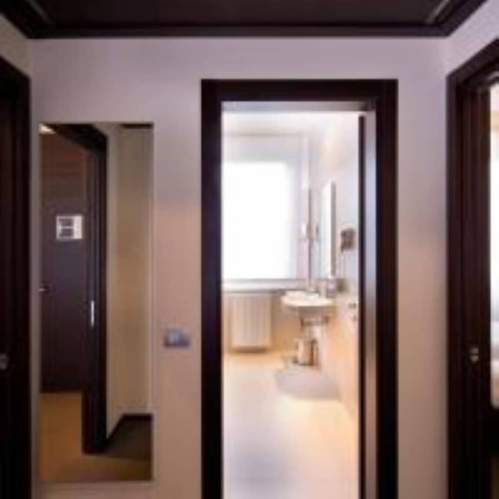 Фото Hotel Cenacolo Assisi