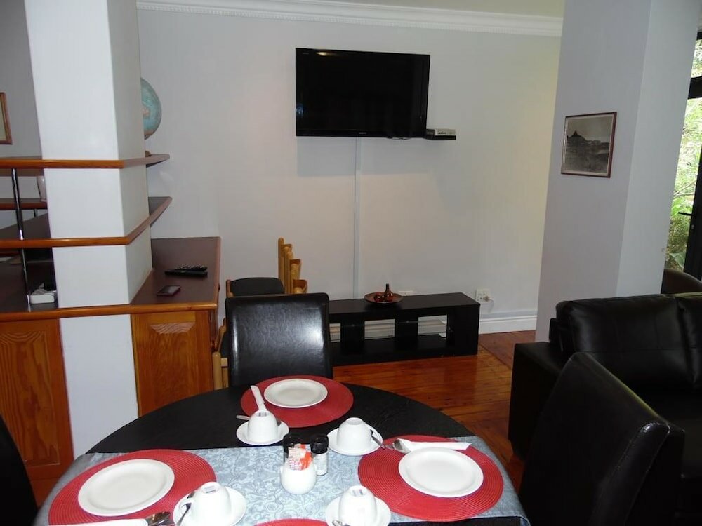 Фото Albatross Guest House