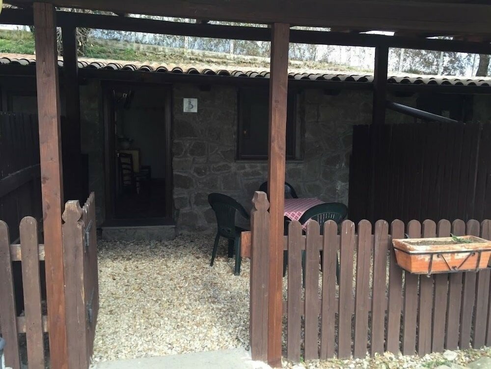 Фото Agriturismo Monte Due Torri