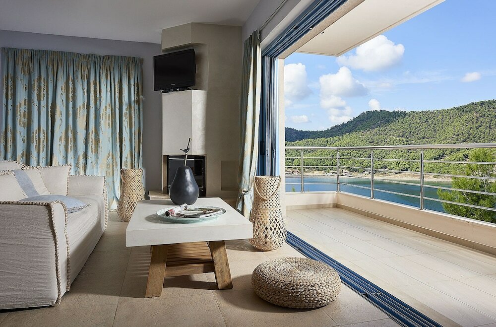 Фото Xenia Residence & Suites