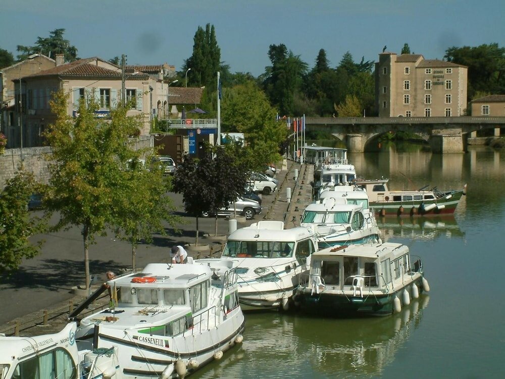 Фото отеля 3