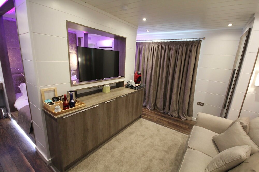 Фото Aberdunant Hall