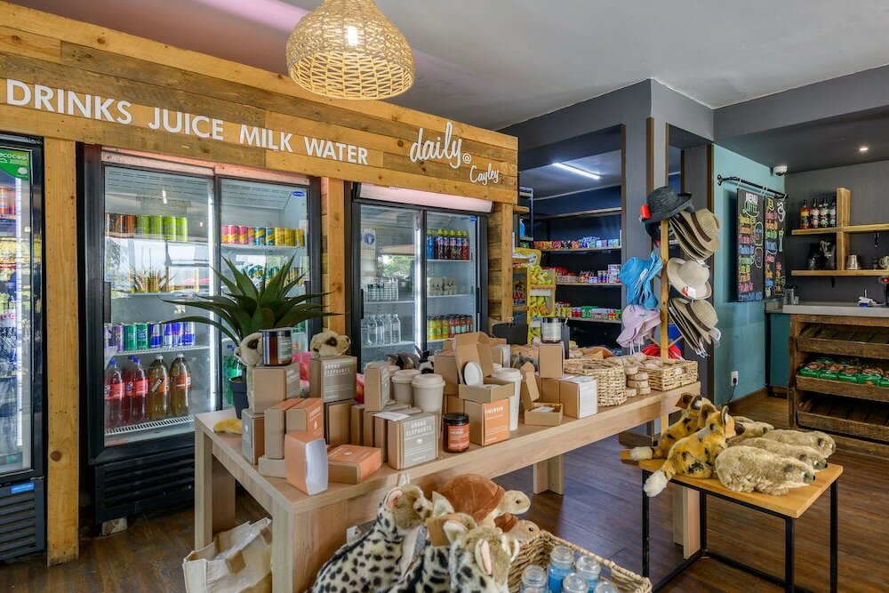 Фото Cayley Mountain Resort