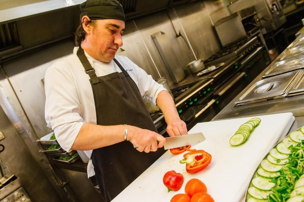 Фото The Doric Hotel