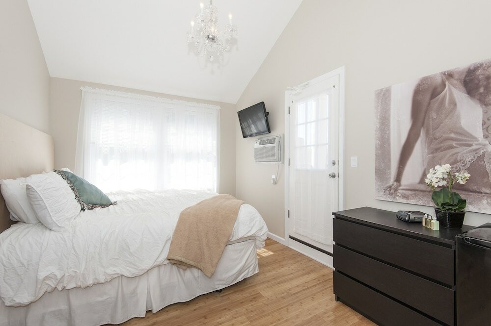 Фото The Palms Hotel Fire Island