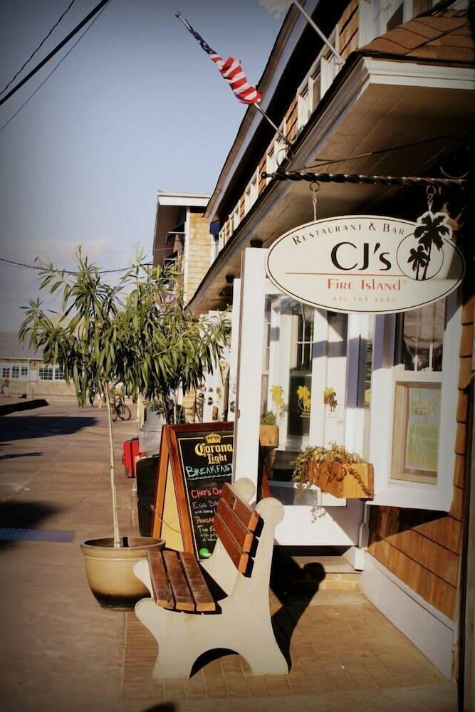 Фото The Palms Hotel Fire Island