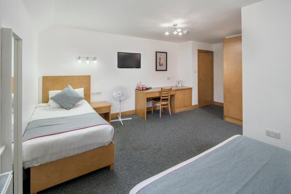 Фото Flexistay Aparthotel Sutton