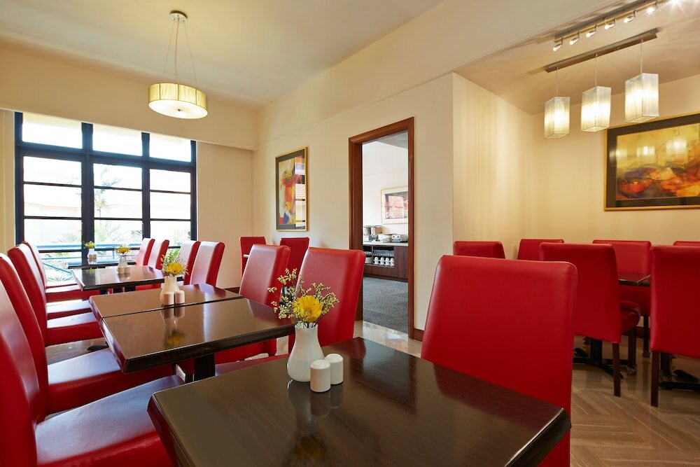 Фото Village Residence Robertson Quay