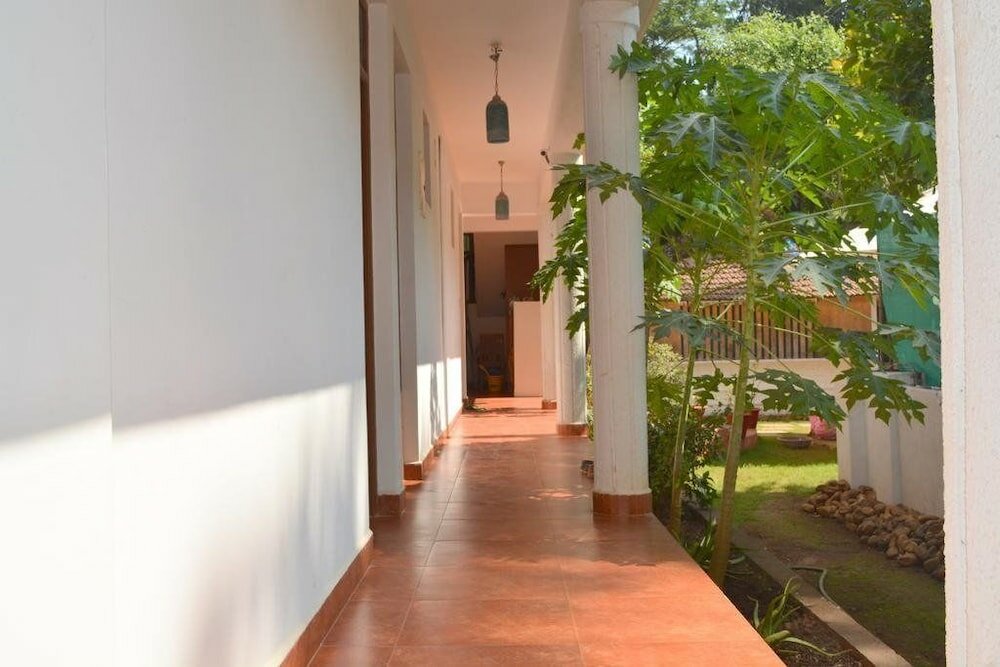 Фото Pebbles Guesthouse