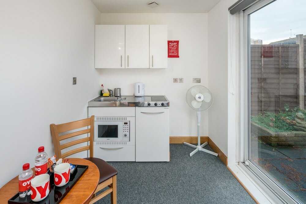 Фото Flexistay Aparthotel Sutton