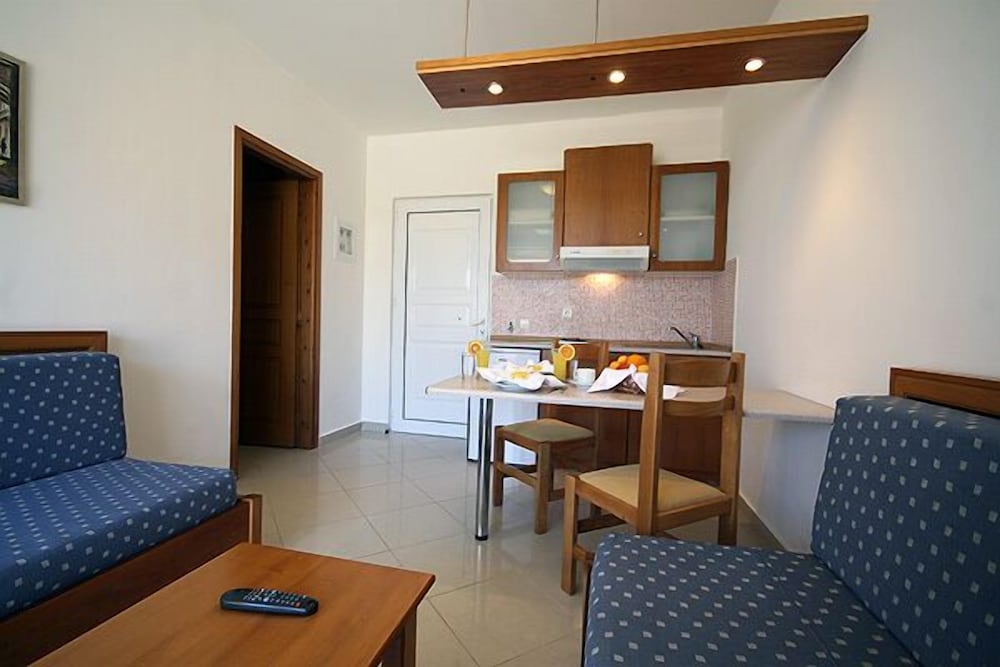 Фото Castro Beach Hotel