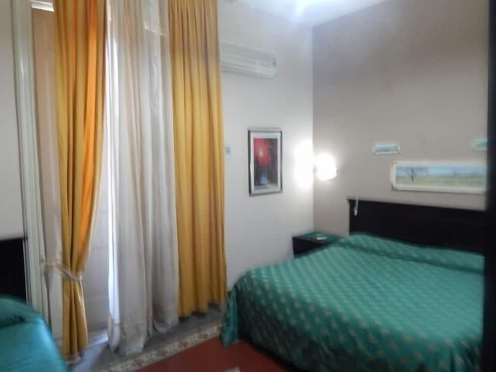 Фото Rooms 20 Settembre