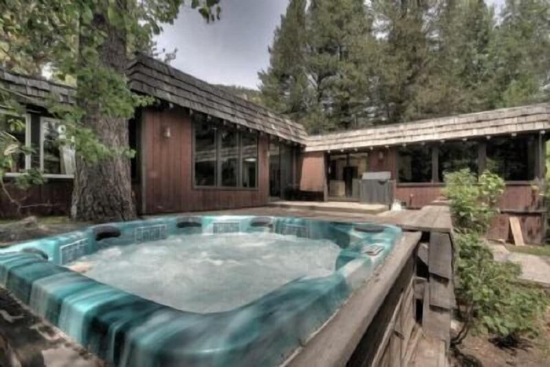 Гостиница Squaw Valley Paradise
