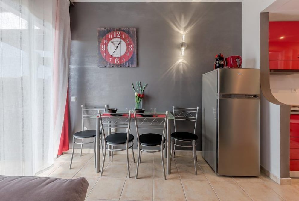 Фото Lovely Bungalows