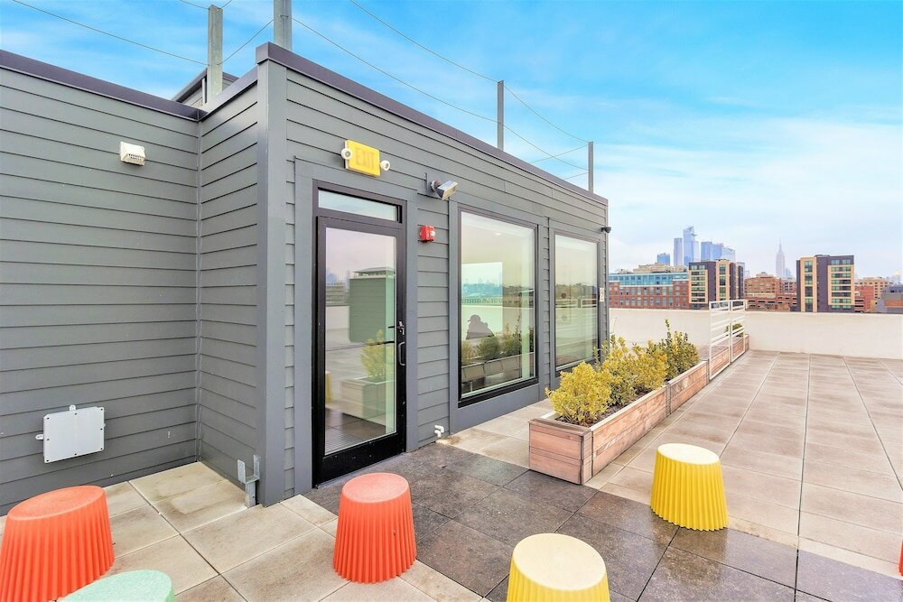 Фото Dharma Home Suites Hoboken at Novia