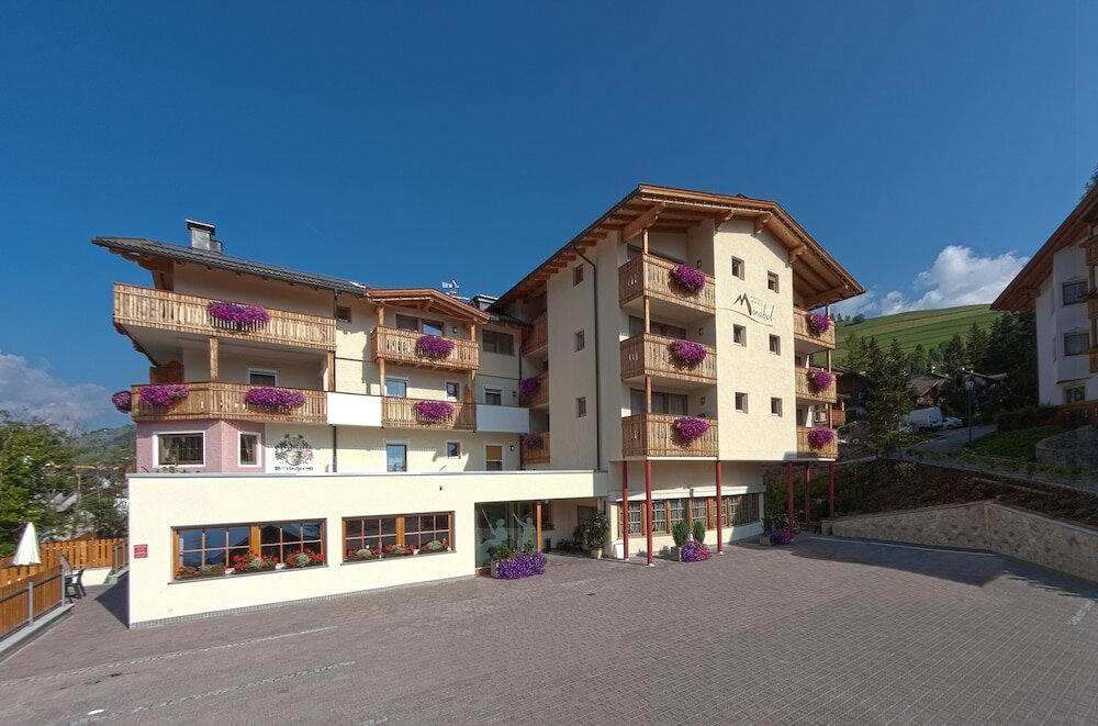 Фото Hotel Mirabel