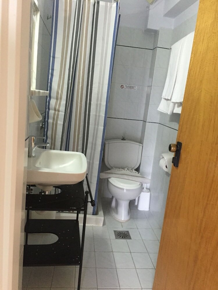 Фото Jasmine Hotel Apartments