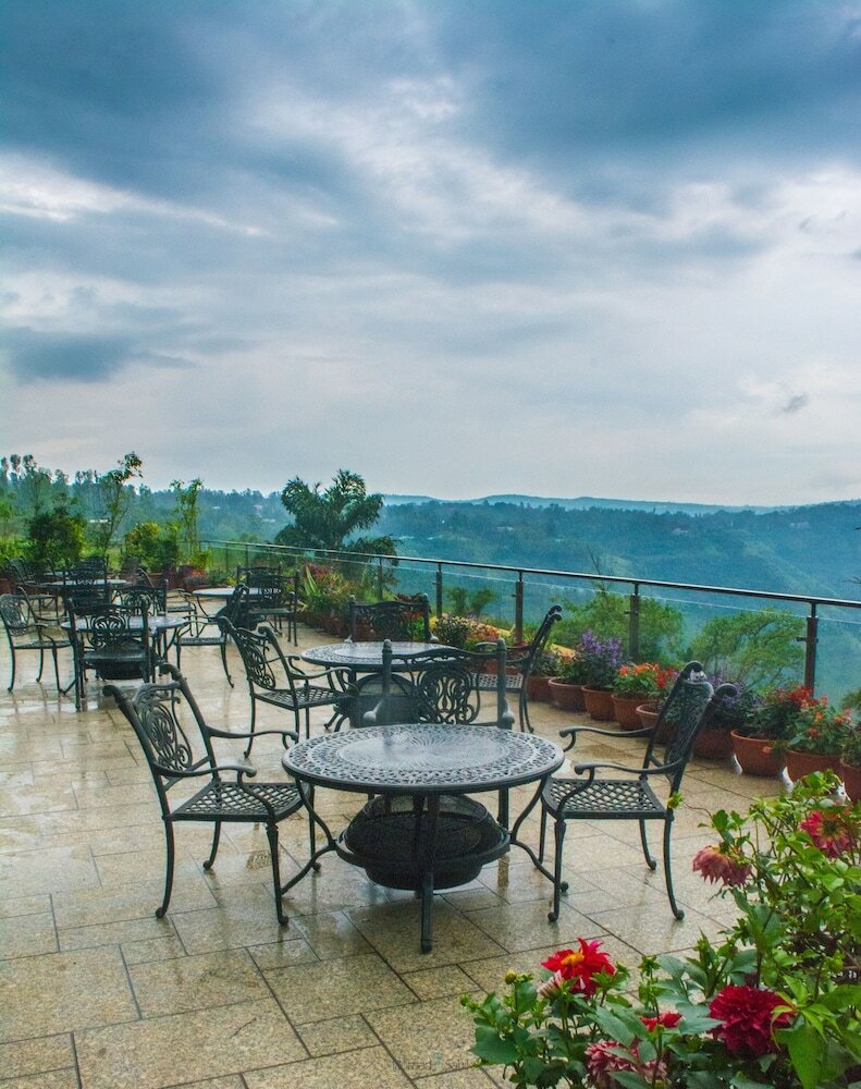 Фото Ravine Hotel