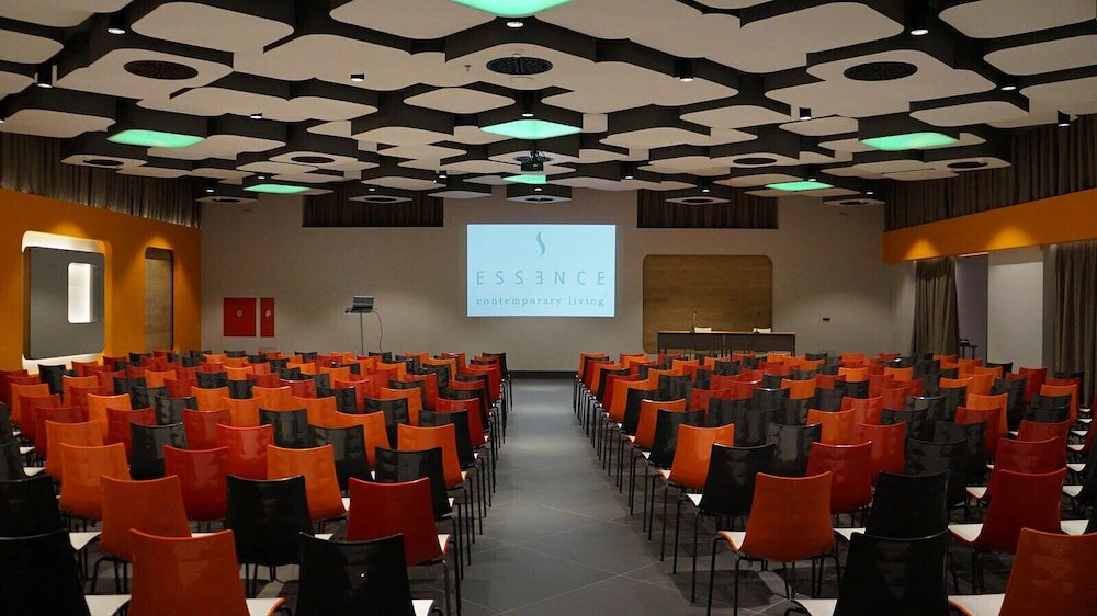 Фото Essence Living Exclusive