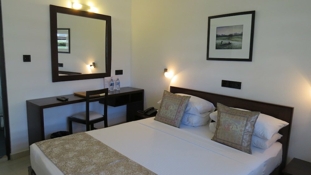 Фото Chapelton House