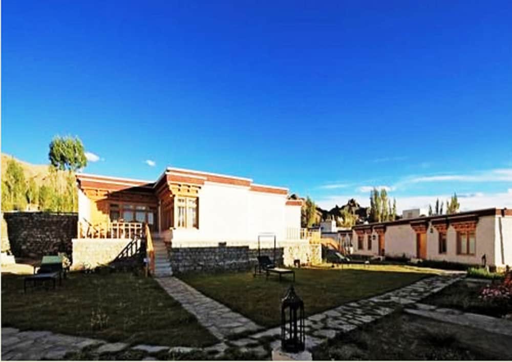 Фото Saboo Resorts