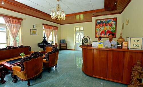 Гостиница Kyaw Hotel