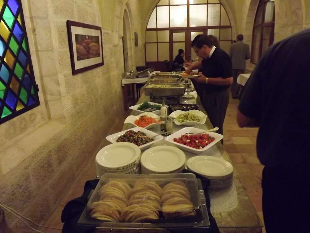 Фото St. Georges Cathedral Pilgrim Guesthouse