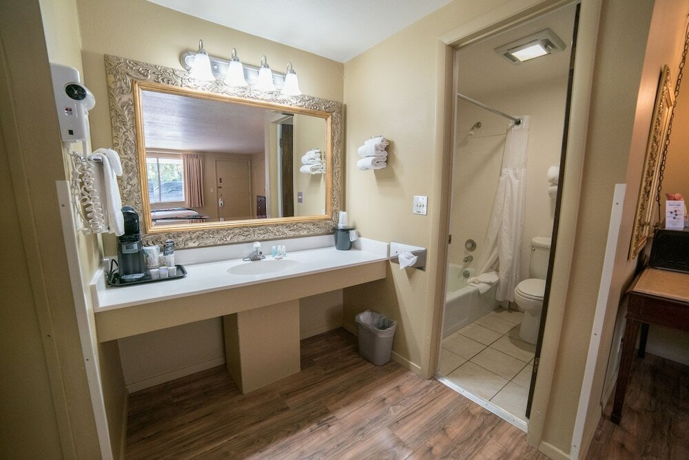 Фото Parry Lodge