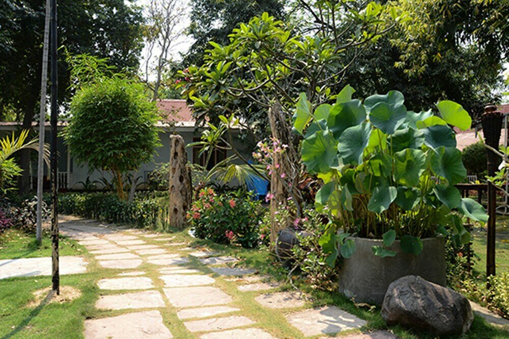 Фото Thante Hotel- Nyaung Oo