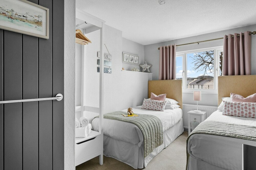 Фото Sandway House