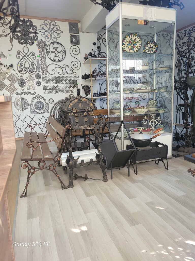 حديد مطاوع Kovanyye Izdeliya Ip Khmelevsky ، ، صورة
