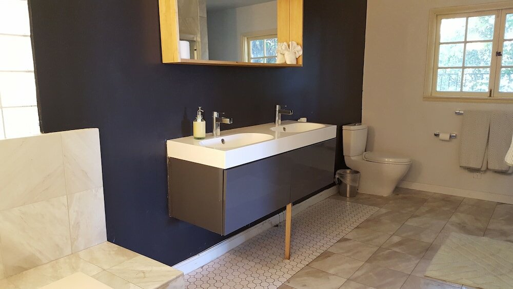 Фото 4 Bedroom Celebrity House with Pool & City View