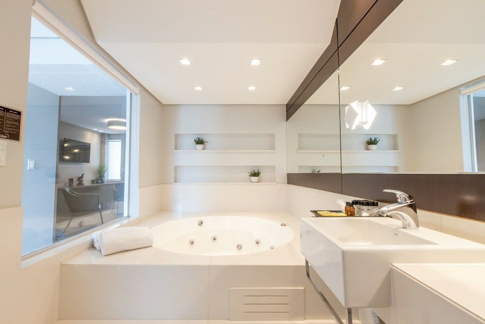 Фото Livin Studios